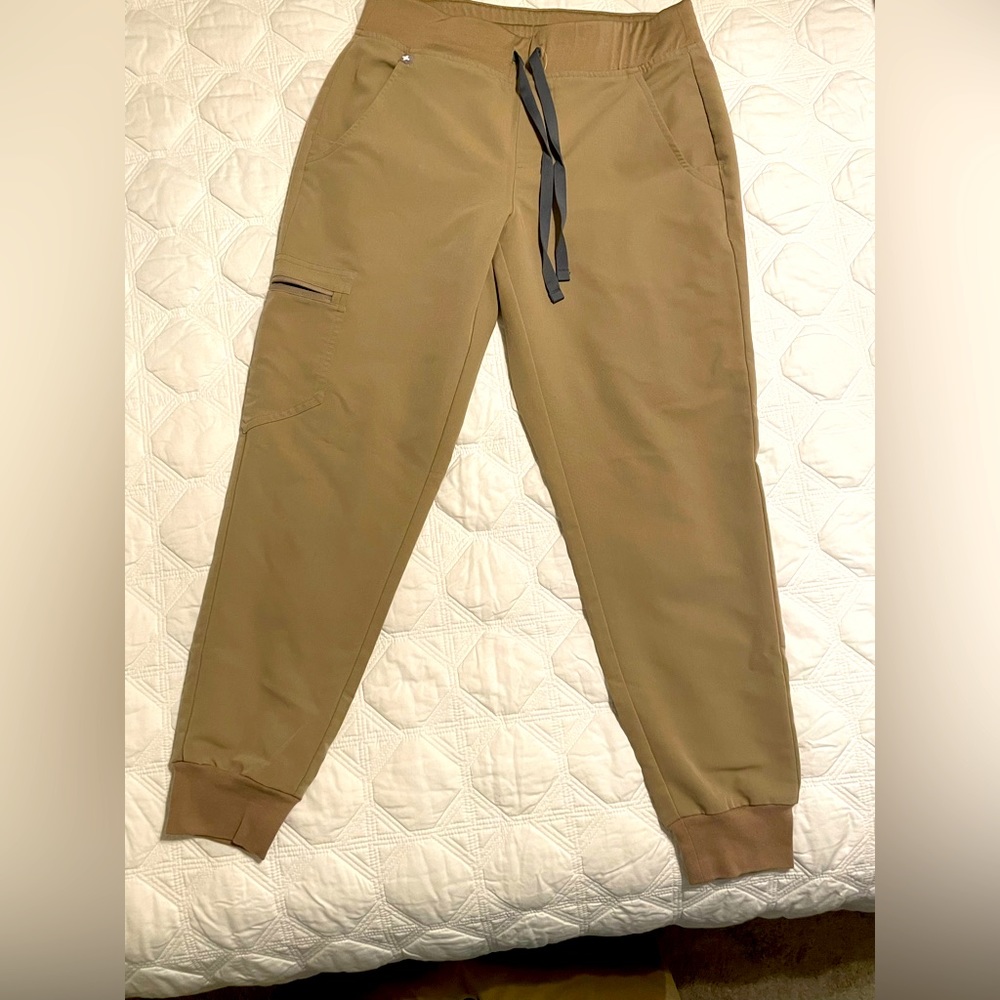 COPY - Figs Zamora joggers